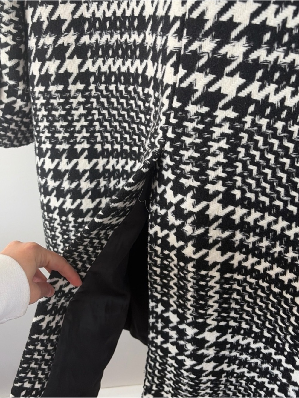 Aqua 100% Exclusive Houndstooth Knee Length Jacket Size Medium - Picture 8 of 9